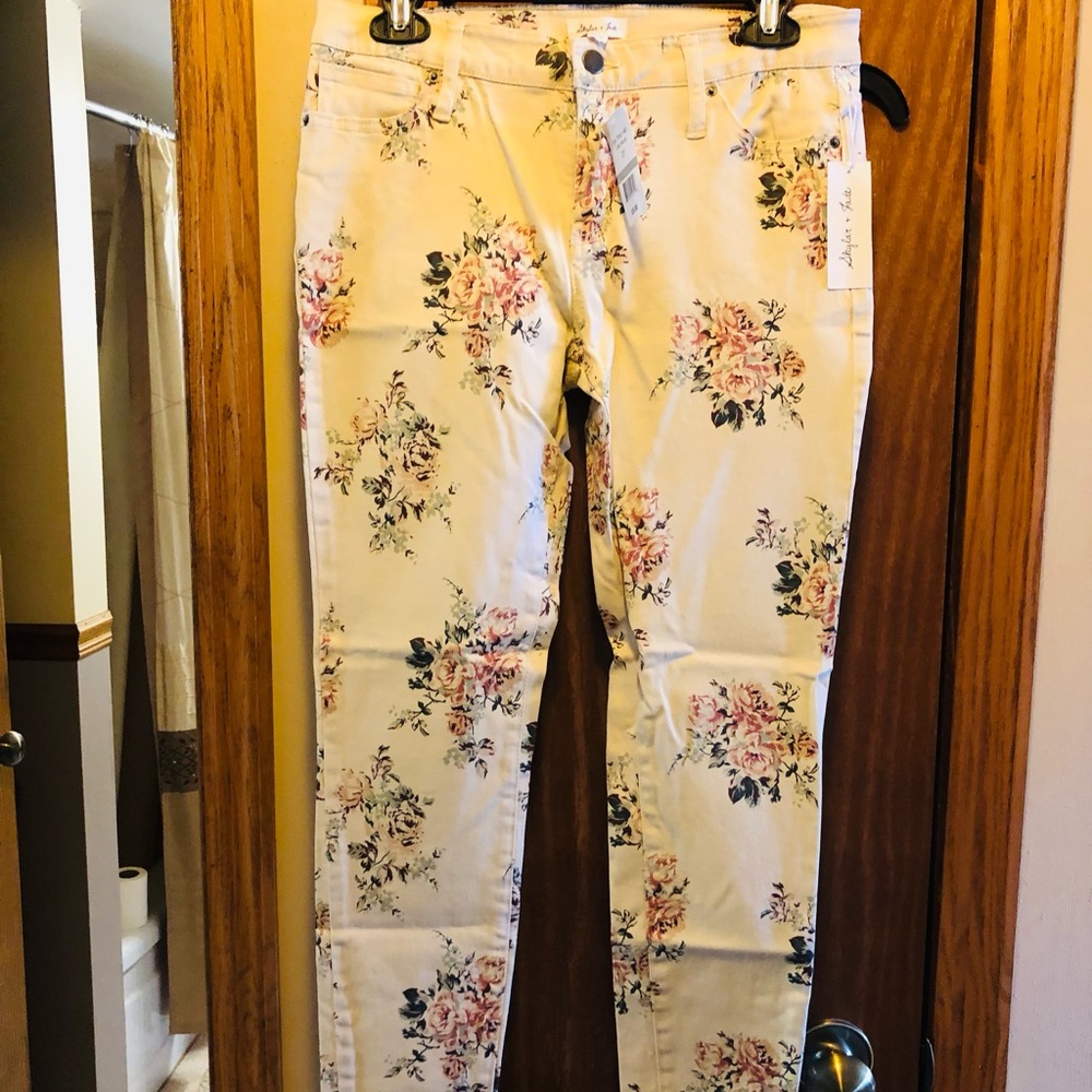 Skylark and jade floral jeans NWT